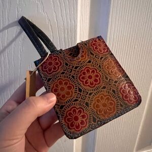 Floral Patterned Leather mirror Holder